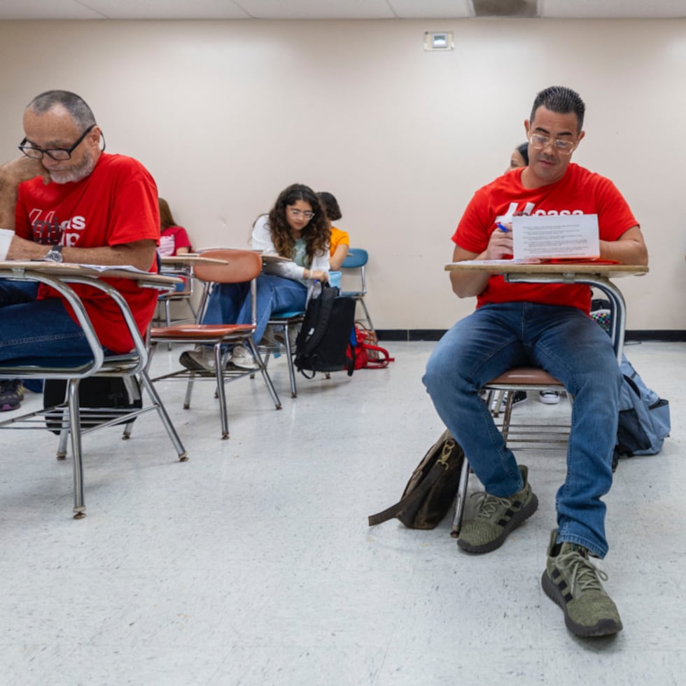 Confinados estudian para maestría en la Universidad de Puerto Rico