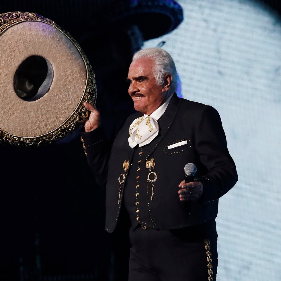 El cantante mexicano Vicente Fernández, de 81 años, lleva varias semanas recluido en un hospital privado en Guadalajara.