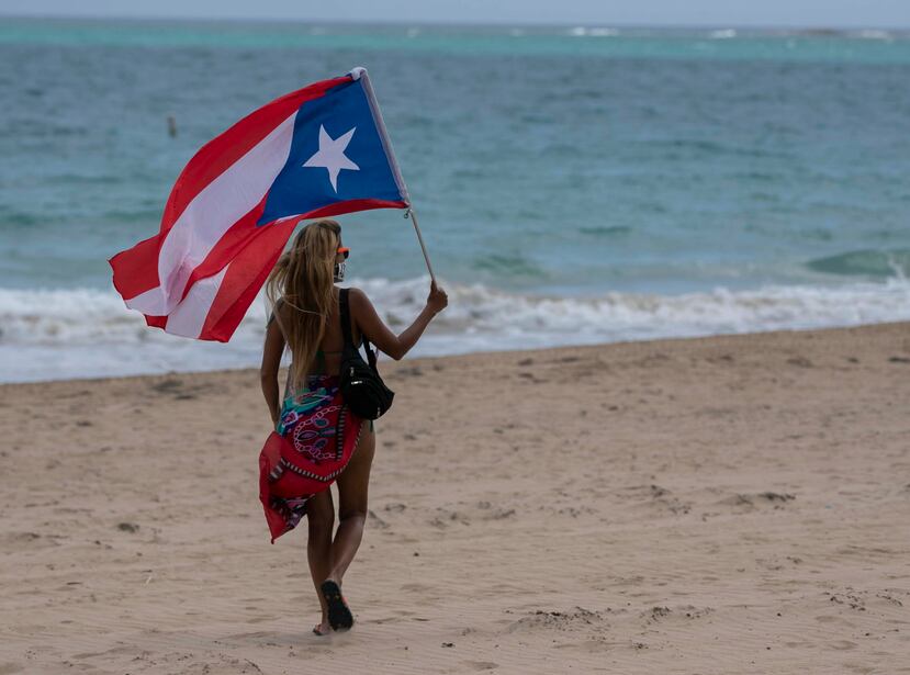 Las playas han permanecido cerradas desde que comenzó la emergencia del COVID-19 en la Isla el pasado desde el 16 de marzo y recientemente varios sectores han reclamado su reapertura. (teresa.canino@gfrmedia.com)