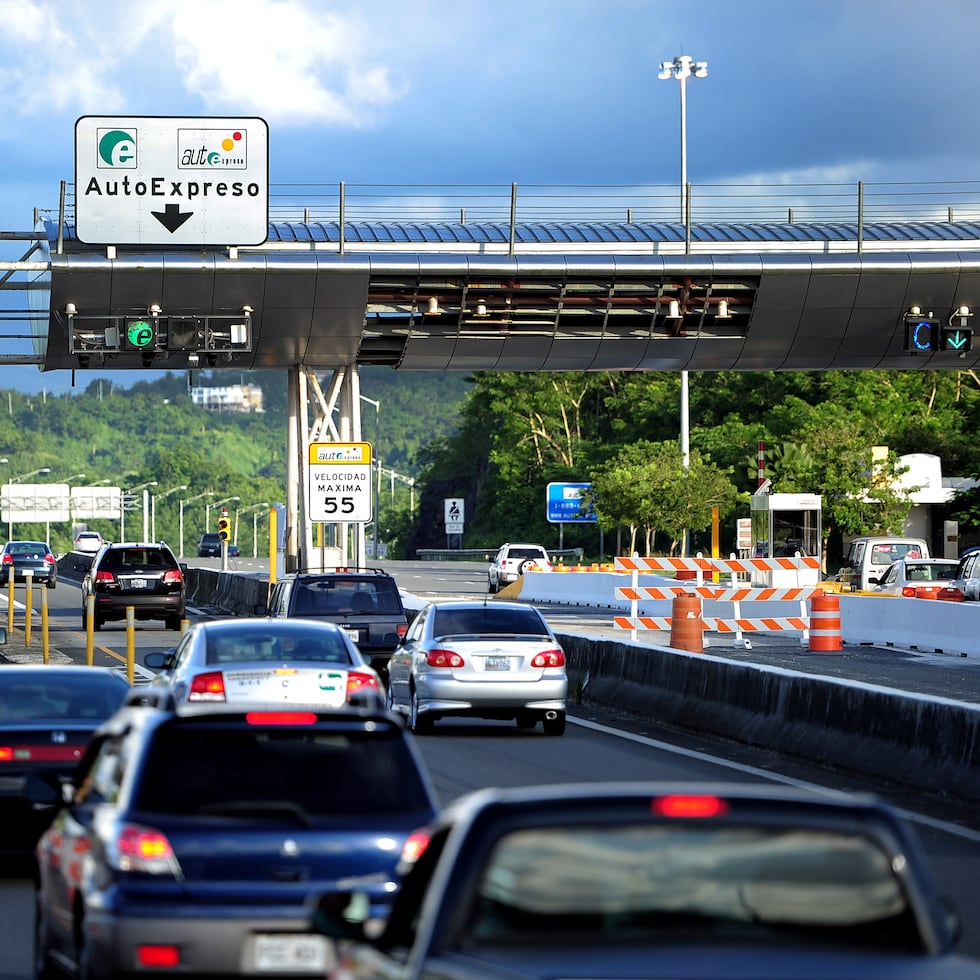 El sistema de AutoExpreso permaneció inoperante desde el 16 de abril y no fue hasta el 21 de mayo que comenzó a operar otra vez.