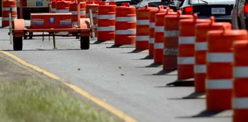 La Autoridad de Carreteras y Transportación exhortó a los conductores a estar atentos a las señales para el control del tránsito. (Archivo)