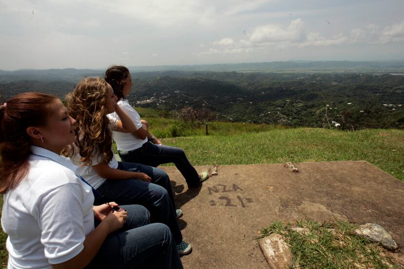 El primer bosque educativo en los predios de una escuela se establecerá en CROEM, en un predio de 25 cuerdas en el Cerro las Mesas en Mayagüez.