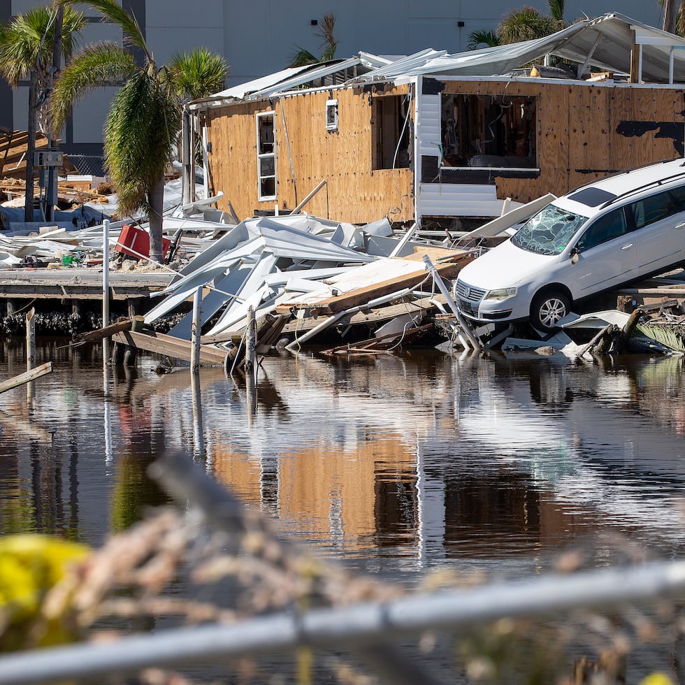 Vista, del 2 de octubre de 2022, en la que se observa los estragos causados por el huracán Ian en Fort Myers Beach, Florida.