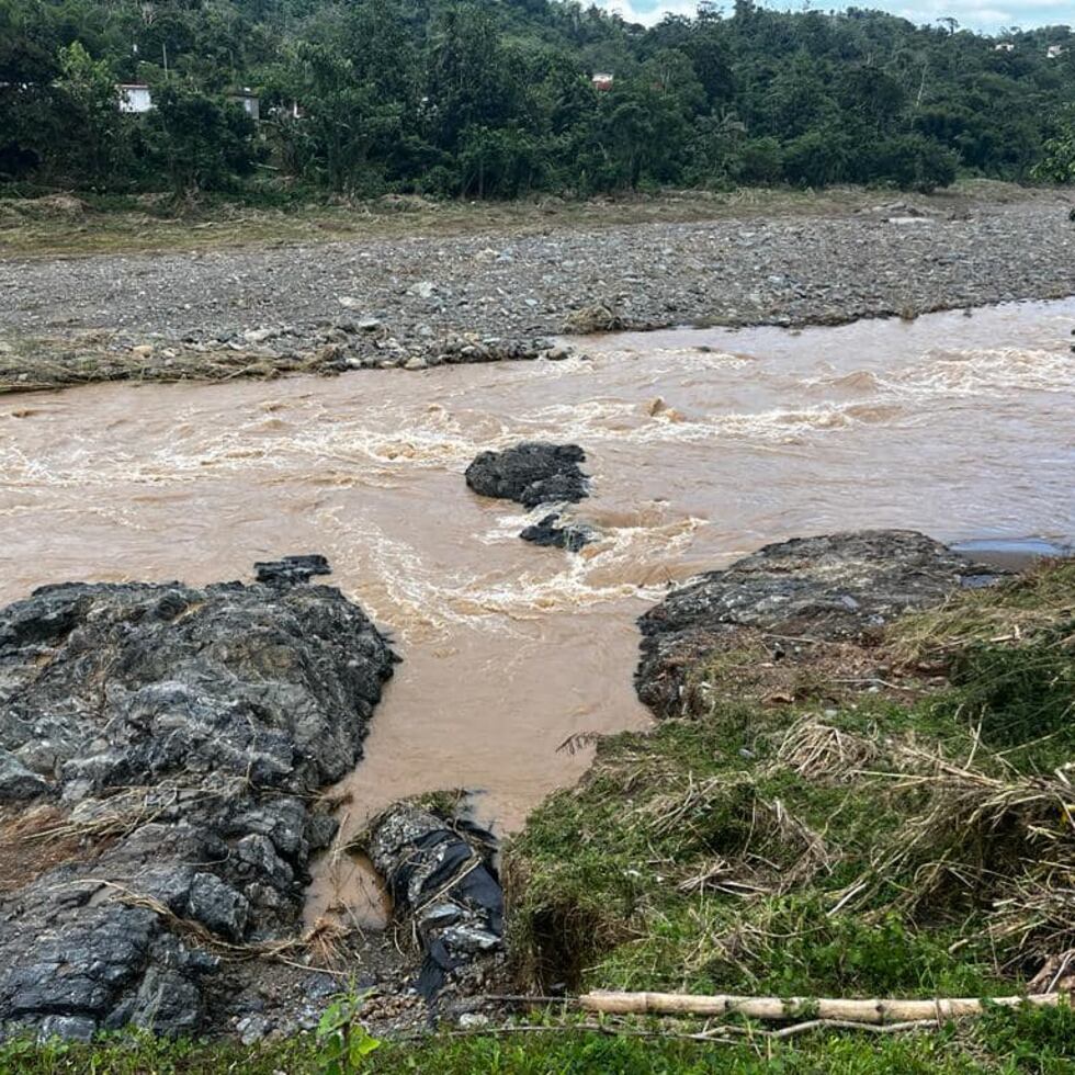 La AAA informó que al menos 11 barrios estaban afectados por el sedimento en la toma de agua de la planta de filtros de Las Marías.