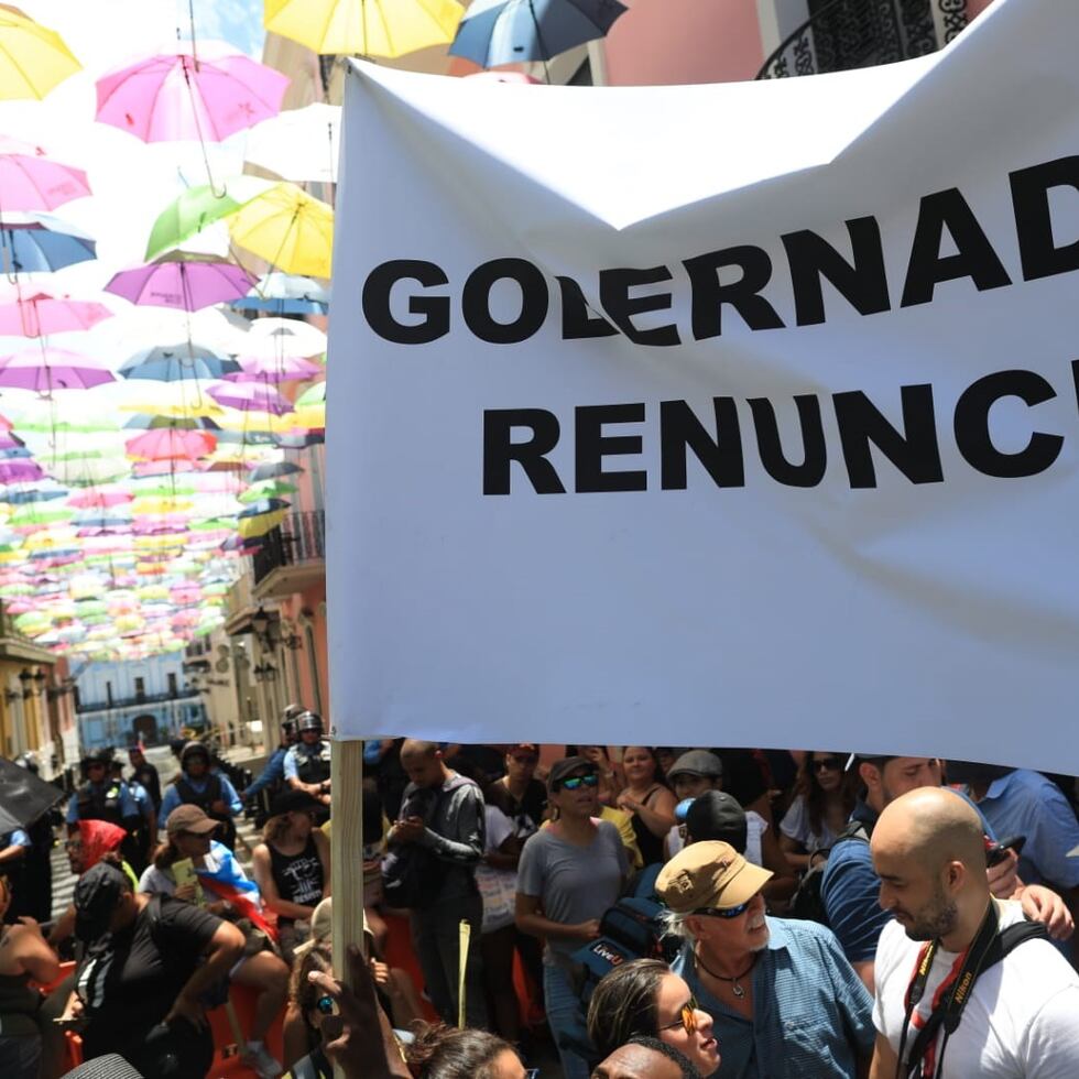 ¿Qué espera el gobernador para renunciar?