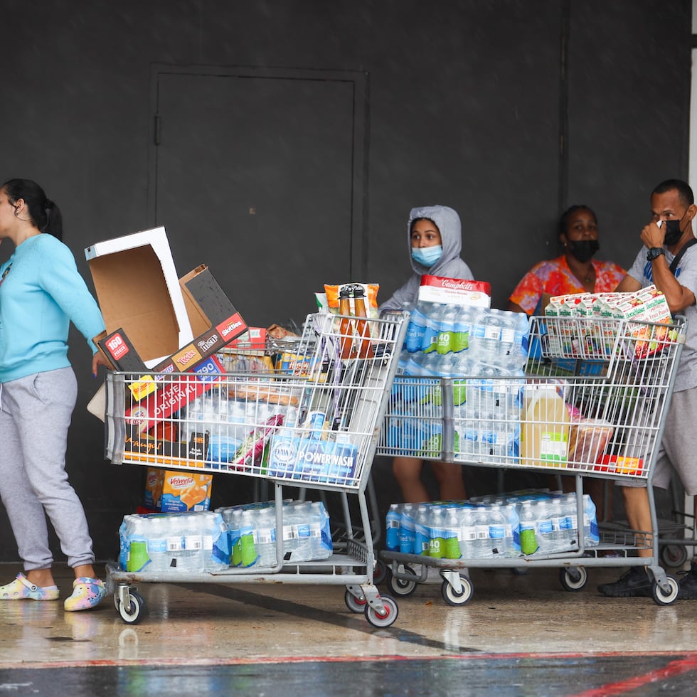 Ante la falta de electricidad y problemas con el suministro de diésel varios supermercados han reducido su horario o cerrado operaciones.