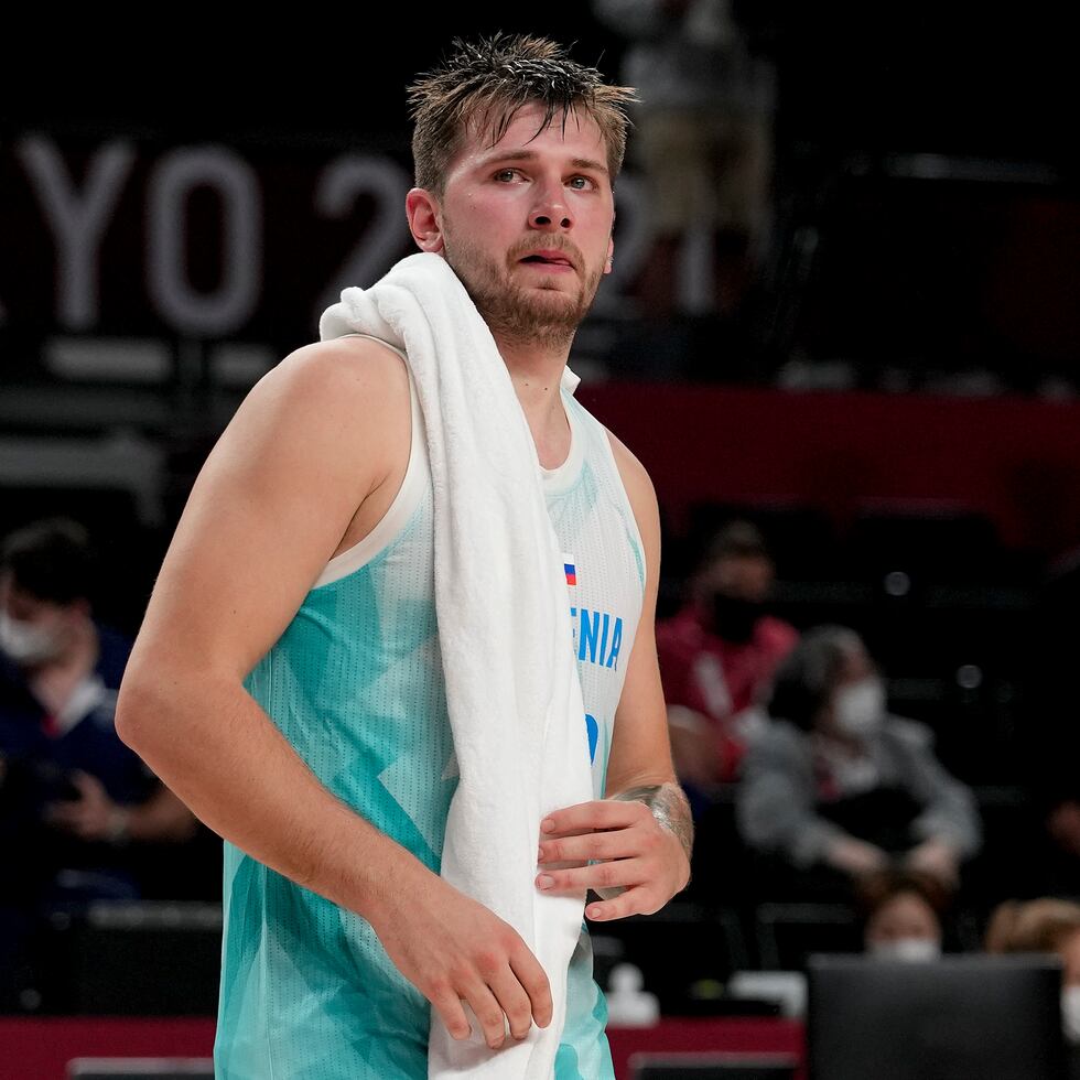 Luka Doncic no oculta la decepción tras la derrota de Eslovenia ante Australia por la presea de bronce en Tokio.