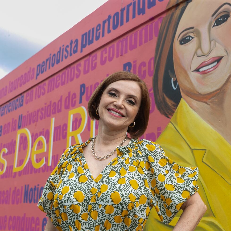 En Añasco, un grupo de artistas jóvenes de la organización Ciudad Museo crearon un mural en honor a la periodista Lourdes del Río.