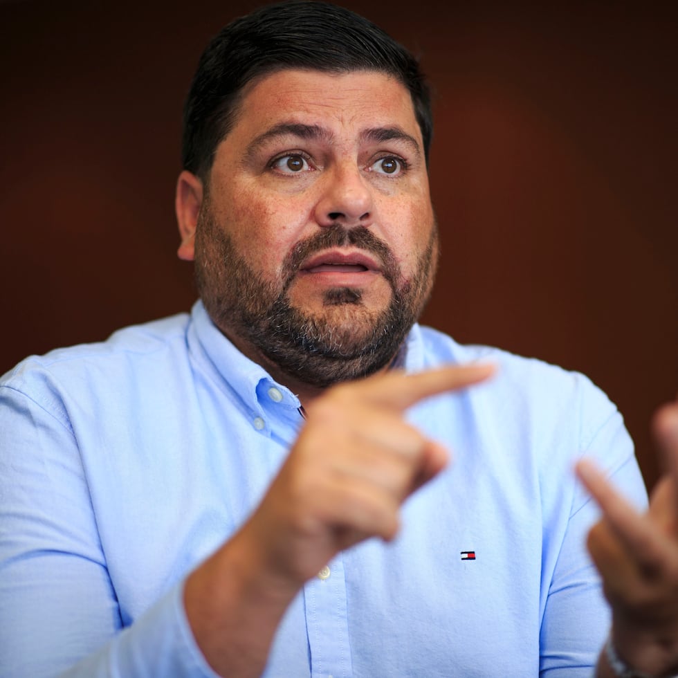 El secretario del Departamento de Salud, Carlos Mellado López, reconoció el crítico escenario que enfrenta la Secretaría Auxiliar de Reglamentación y Acreditación de Facilidades de Salud.