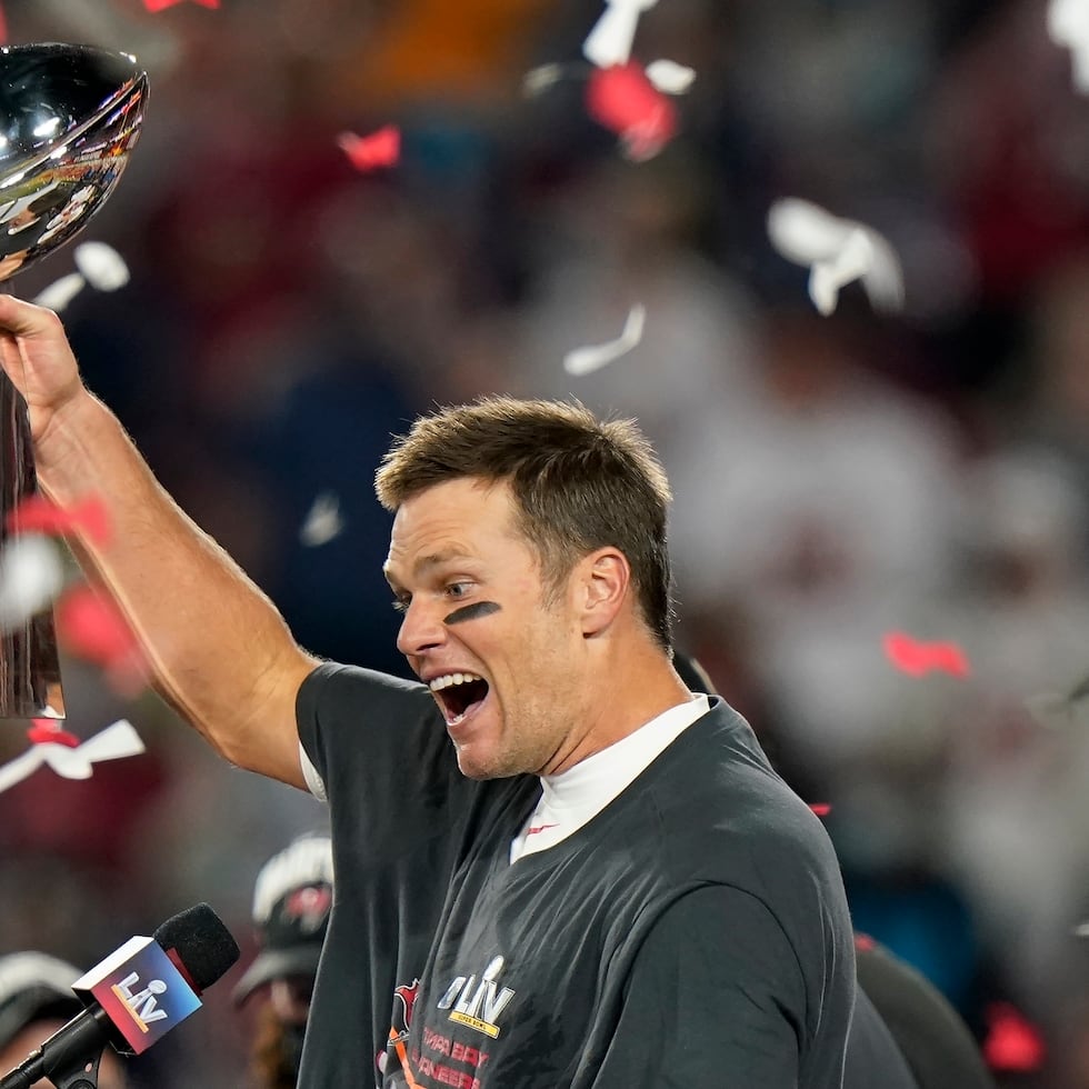 El 'quarterback' Tom Brady jugará una temporada más con Tampa Bay.