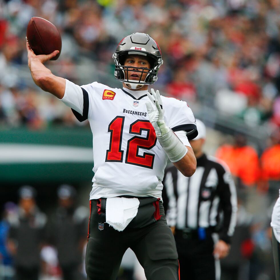 Tom Brady en el uniforme de los Bucs.