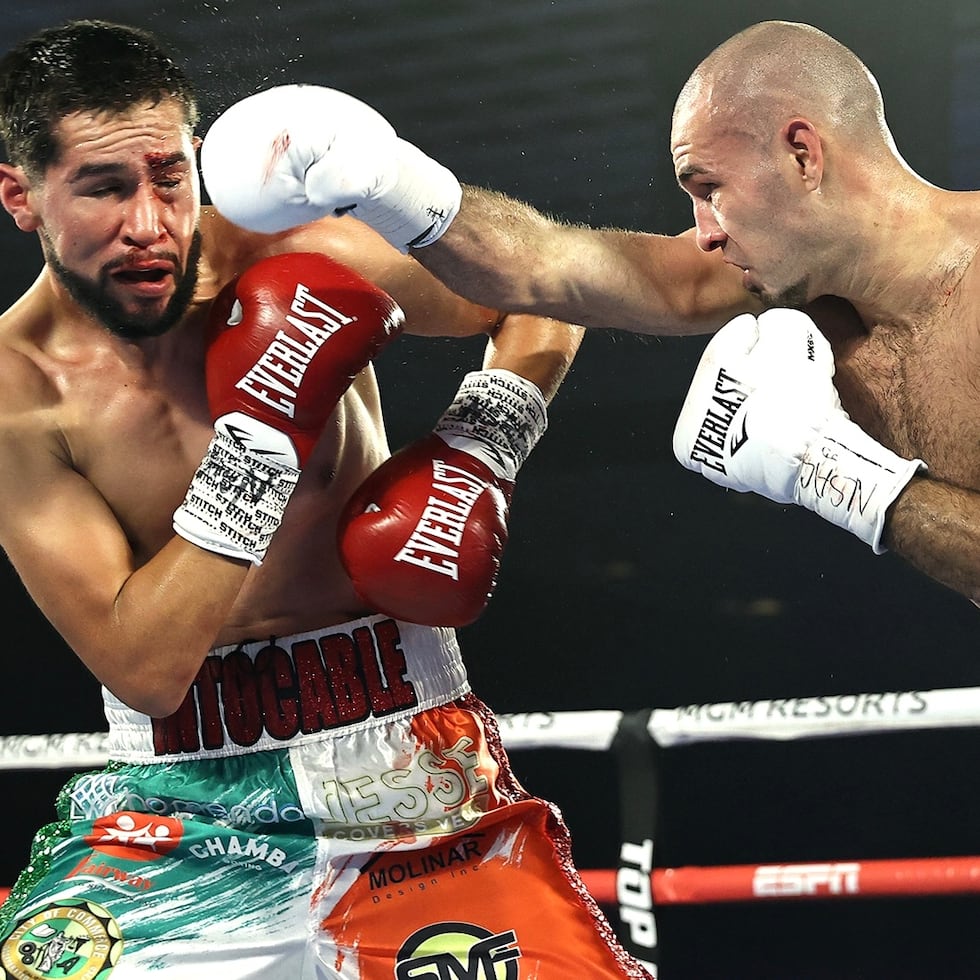 El pasado septiembre, José Pedraza (derecha) venció a Javier Molina por decisión. (Top Rank)