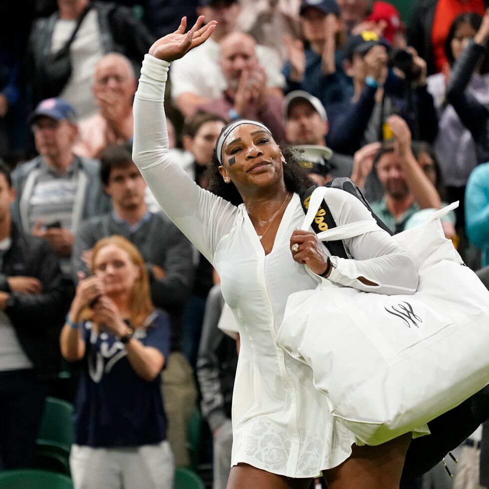 A pesar de la derrota, Serena Williams fue ovacionada por el público.