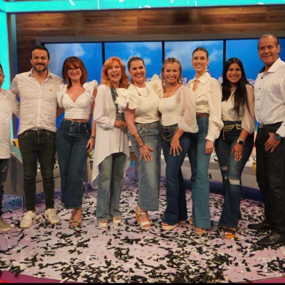 "PR en vivo" celebró sus 100 programas con un especial de media hora.