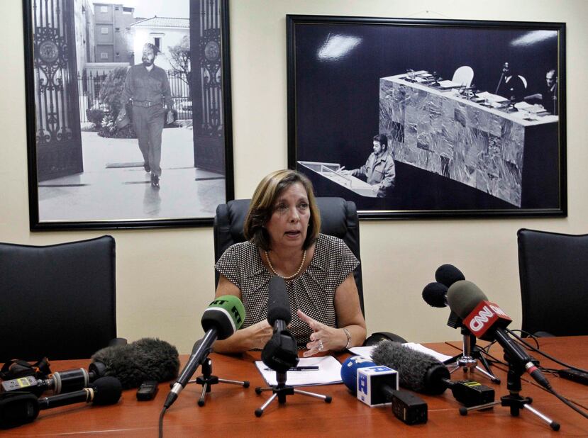 La directora general para Estados Unidos de la cancillería cubana, Josefina Vidal Ferreiro, habla durante una rueda de prensa hoy, miércoles. (EFE)