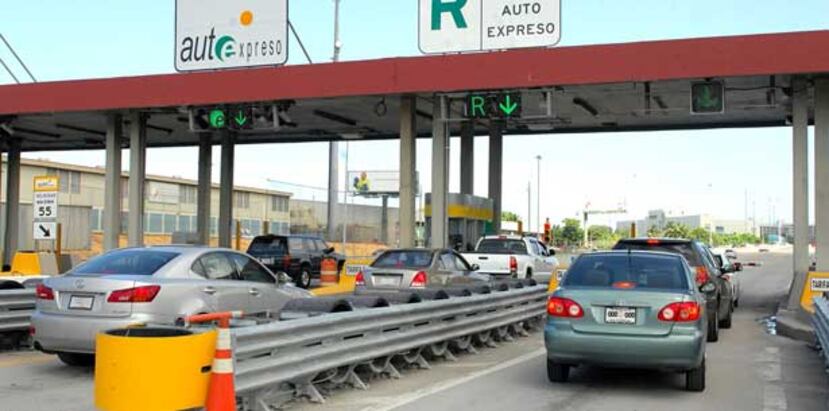 Los sistemas de Autoexpreso disponen de una tecnología que retrata las tablillas y identifica si el usuario de la autopista tiene fondos para usar los carriles del auto expreso, según el representante Víctor Vasallo. (Archivo)