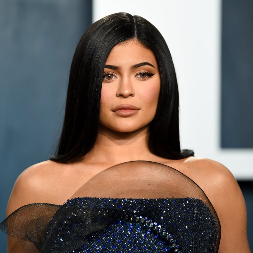 Kylie compartió toda la información en la cuenta oficial de Kylie Cosmetics.