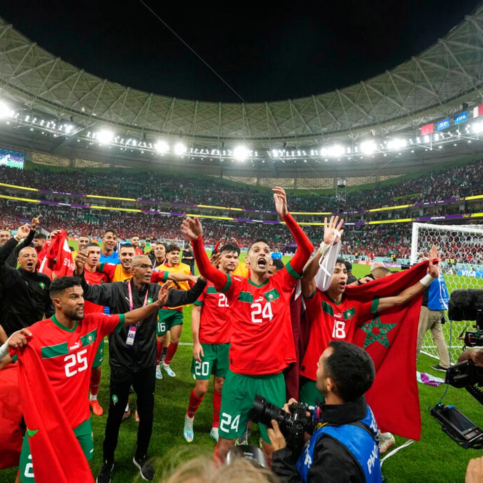 La selección de Marruecos chocará el miércoles ante el campeón defensor, Francia, en la ronda semifinalista.