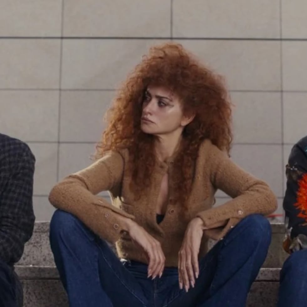 Oscar Martínez, Penélope Cruz y Antonio Banderas en una escena de la película "Competencia oficial".