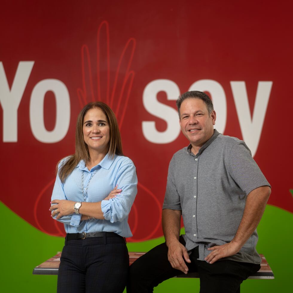 Marines Flores García, vicepresidenta de Campolor, junto con Melvin Arroyo Torres, presidente de la empresa.