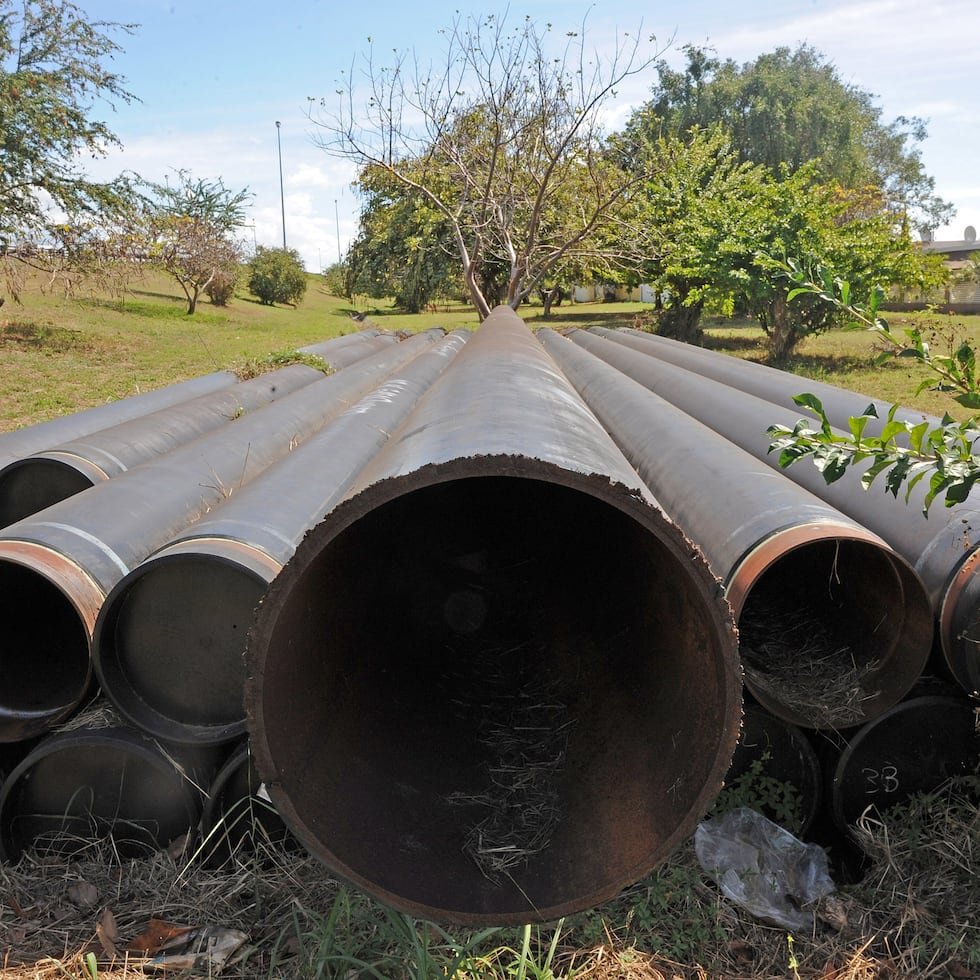 El Gasoducto del Sur, del que llegaron a instalarse tuberías, hubiera discurrido por 42 millas entre Peñuelas y Salinas.