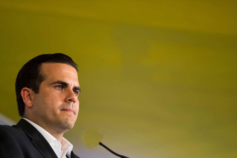 El gobernador Ricardo Rosselló entregó ayer en el Departamento de Justicia estadounidense el material relacionado con la ley que reglamenta el plebiscito convocado para el 11 de junio. (Suministrada)