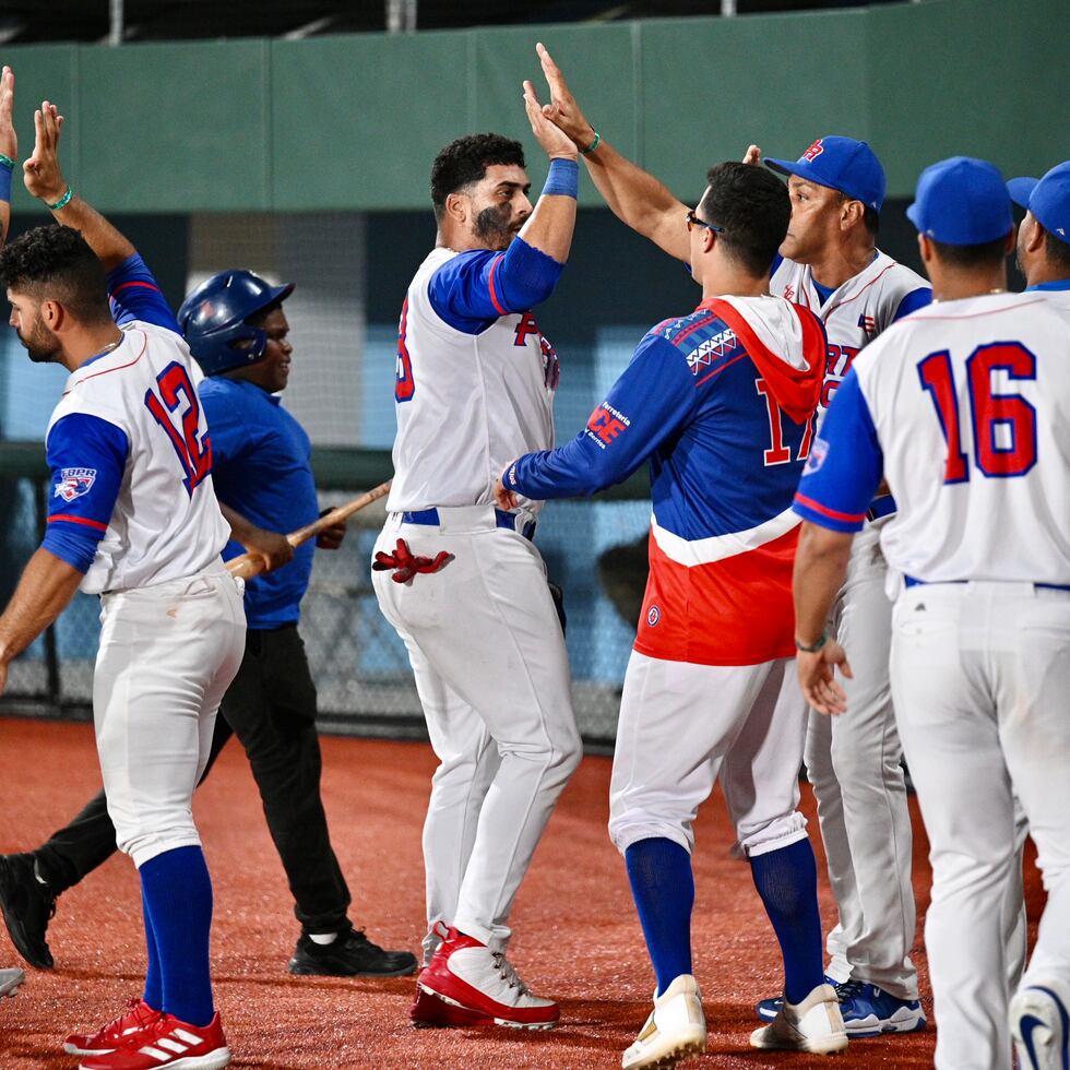 Puerto Rico se impuso 9-3 a Bahamas para anotarse su cuarta victoria consecutiva en la Copa del Caribe tras comenzar el torneo perdiendo ante Curazao.