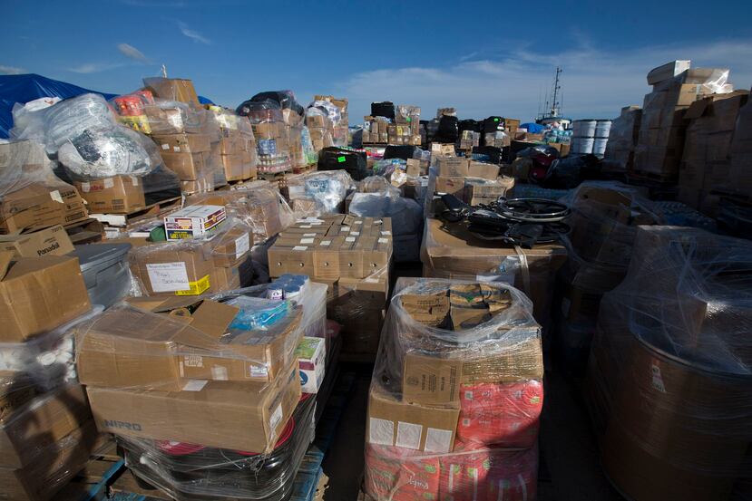 Los medicamentos, ropa, alimentos, agua embotellada y materiales de construcción en la barcaza, valorados en cerca de $1 millón, fue recogido en tres semanas en Puerto Rico en centros de acopio a lo largo de toda la Isla.