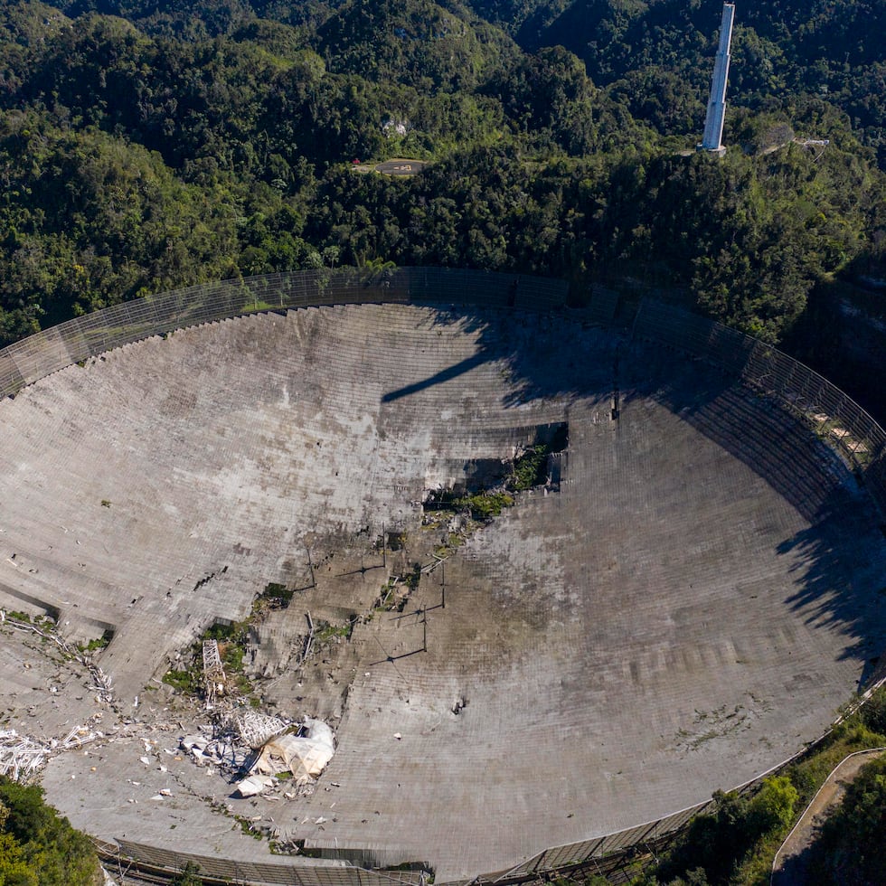 Colapso del Observatorio de Arecibo.