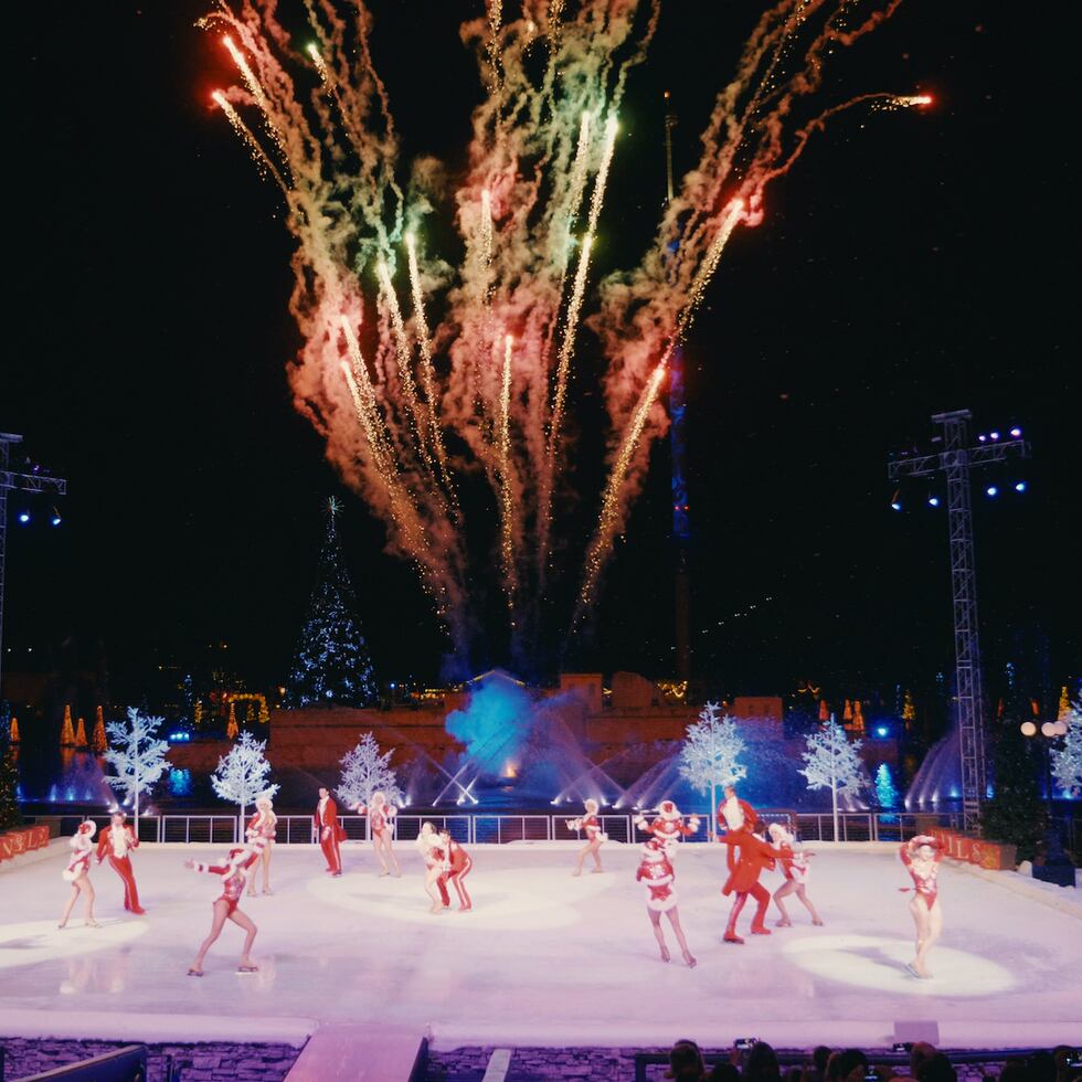 El “Winter Wonderland On Ice”, un show de patinaje de hielo, regresa. Ofrecido en el Bayside Stadium, es de los imperdibles durante la visita, ya que cuenta con patinadores experimentados .