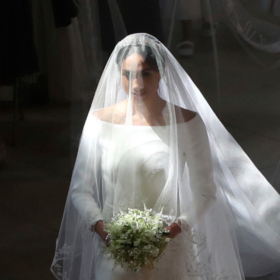 Meghan Markle se casó con el príncipe Harry en medio de una gran atención mediática frente a unos 600 invitados, en su mayoría amigos y familiares. (Foto: AP)
