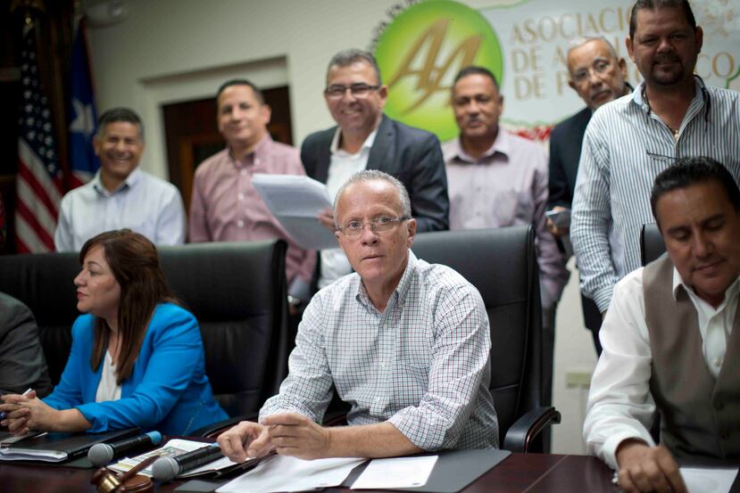 El presidente de la Asociación de Alcaldes, Rolando Ortiz, es uno de los alcaldes con el mayor sueldo en la isla. (GFR Media)