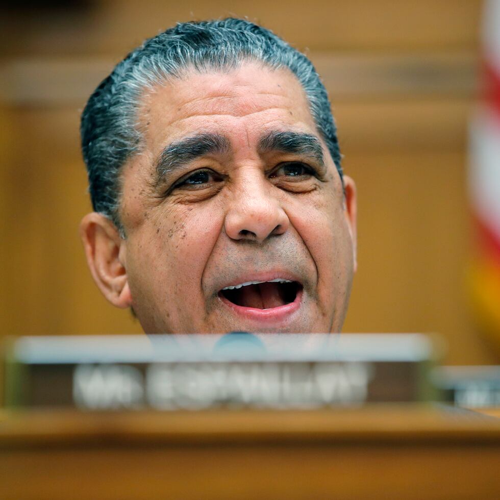 El congresista demócrata Adriano Espaillat.