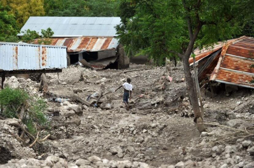 La tormenta Erika azotó entre el 26 y 27 de agoto agosto durante más de cinco hora la isla de Dominica. (AFP)