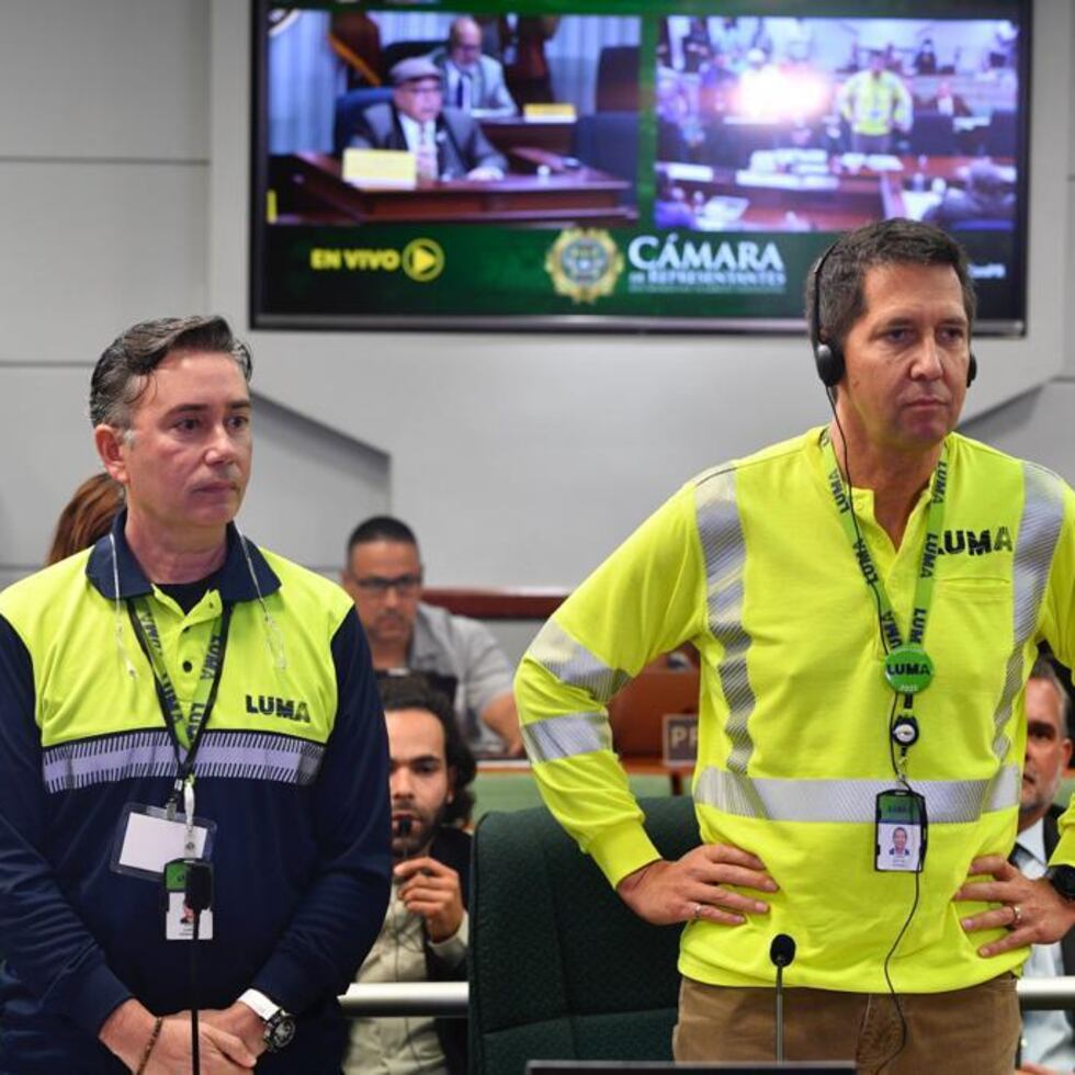 5 de octubre de 2022
El presidente de LUMA Energy, Wayne Stensby, participó de una audiencia pública de la Comisión de Energía de la Cámara, presidida por el representante Luis Raúl Torres Cruz, el legislador preguntó al ejecutivo cuánto dinero ha usado LUMA Energy “para este desastre, no los daños ni el costo de la reparación, sino cuánto dinero han usado”.