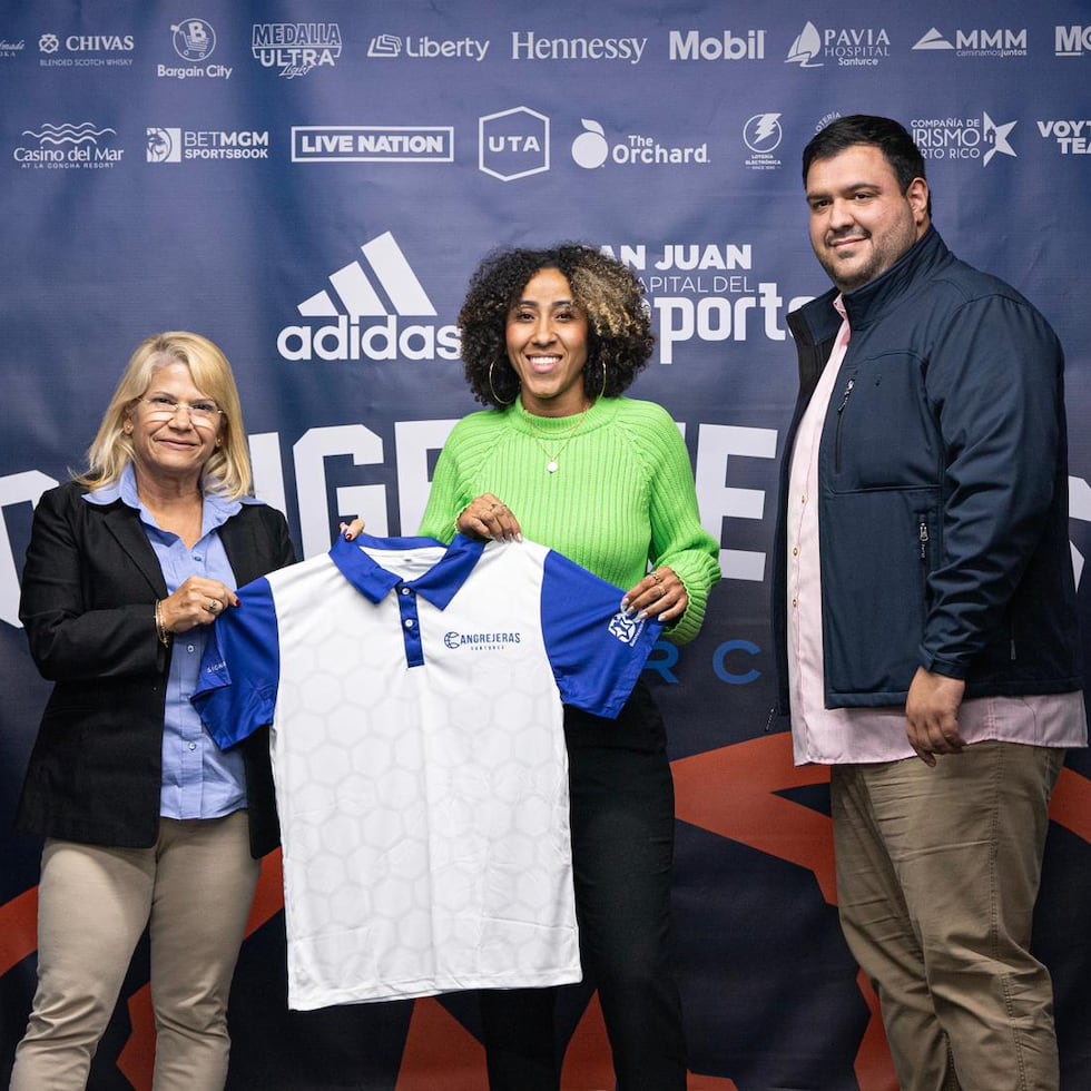 Carla Cortijo, durante la presentación oficial de su nombramiento como dirigente de las Cangrejeras de Santurce.