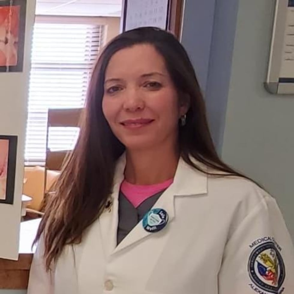 Dra. Gloria E. Vélez Acosta, dentista puertorriqueña en Luisiana