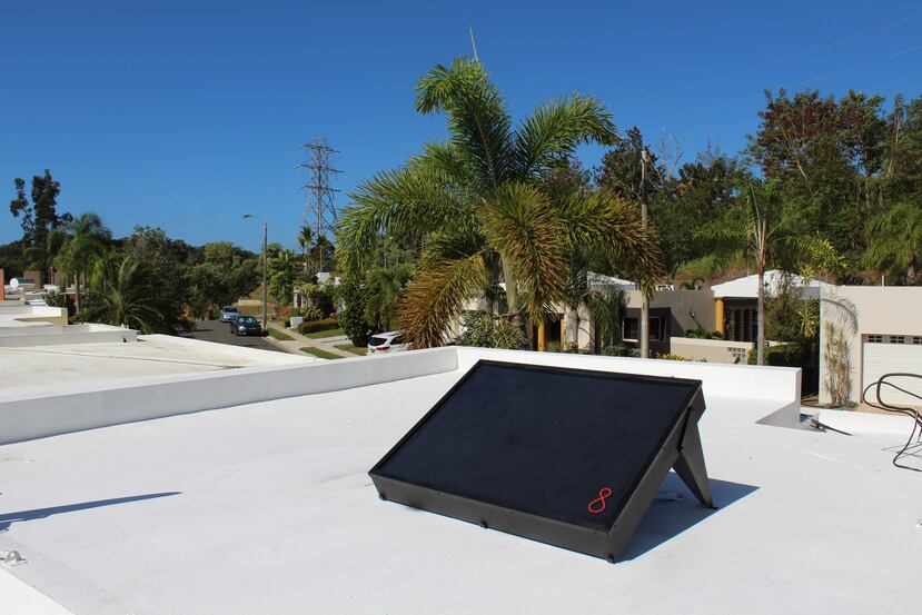 El  perfil discreto del Sunne Heater se debe a que su tanque rectangular de agua caliente está integrado al panel fotovoltaico. (Suministrada)