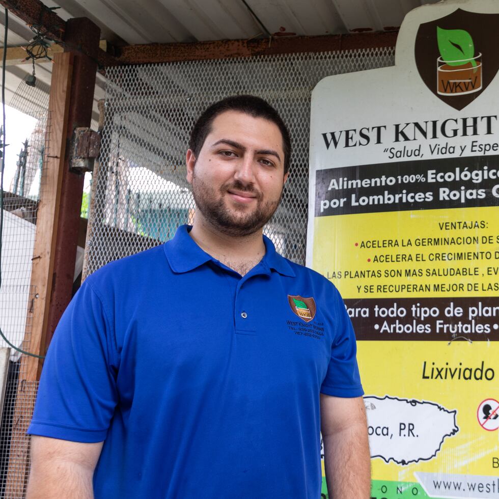 El fertilizante West Knight Worms surgió como parte de un proyecto final para una clase de Biología que Giovanny Colón tomaba mientras cursaba estudios de Ingeniería en Penn State University.
(Especial para El Nuevo Día / Jorge Ramírez Portela)