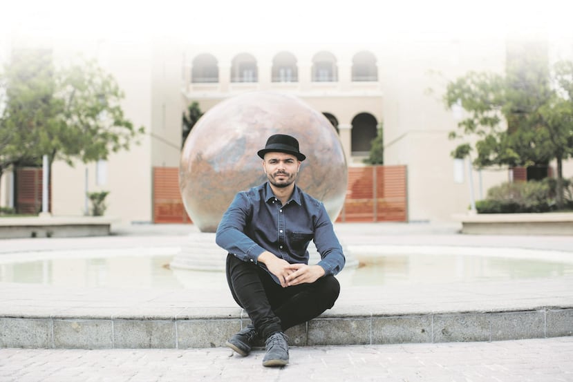 El artista, galerista y cofundador de la feria, Tony Rodríguez (en la foto), comparte los detalles de la primera edición de este evento. (Érika Rodríguez / Especial para El Nuevo Día)