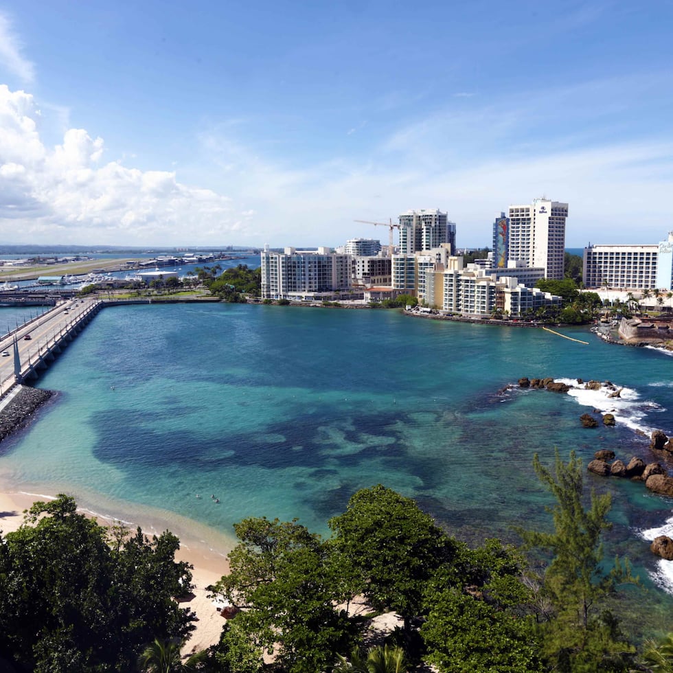 Imagen de la zona donde ubica el puente Dos Hermanos a la entrada de la isleta de San Juan