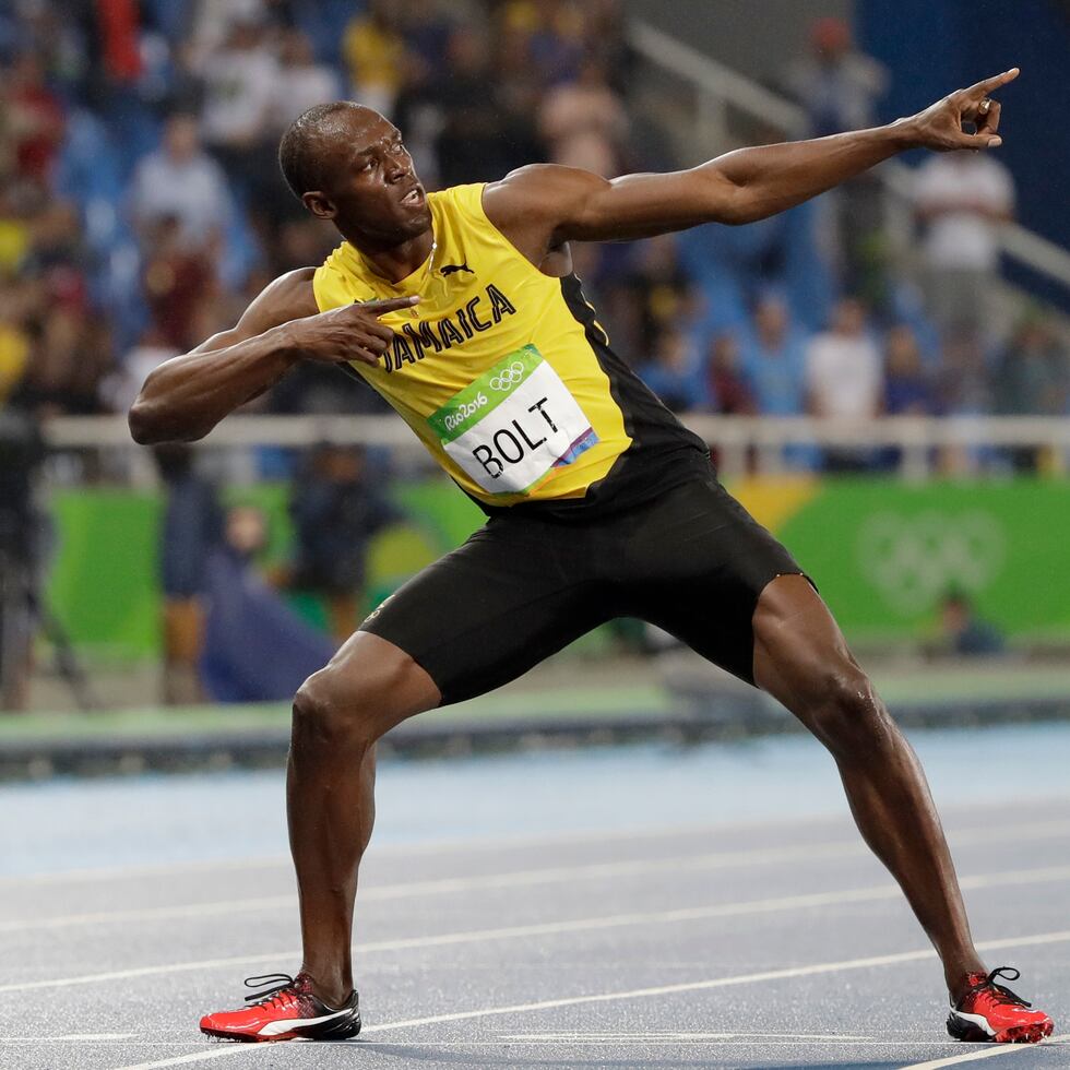 Usain Bolt posee la marca de los 100 metros con 9.58 segundos y en los 200 con 19.19.