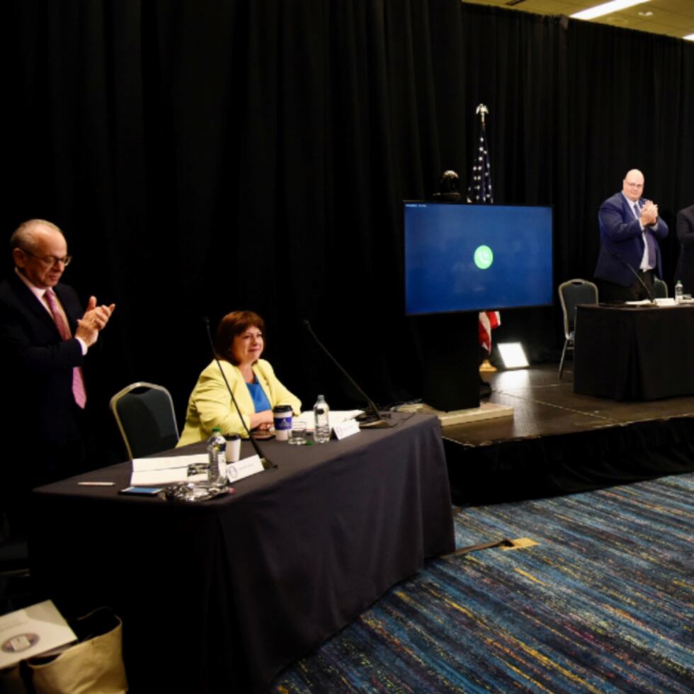 En la foto, la saliente directora ejectuva de la JSF, Natalie Jaresko, durante la última reunión pública del organismo celebrada el pasado 25 de marzo en el Centro de Convenciones en Miramar. Jaresko termina sus funciones este viernes, 1 de abril.