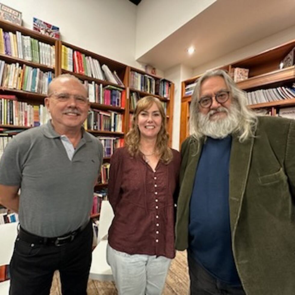 De izquierda a derecha, Víctor Federico Torres, María Mercedes Benito y Roberto Ramos-Perea.