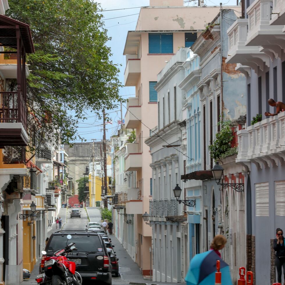 15 de Febrero del 2019  Recorrido  por el area de San  Juan  y  condado  sobre la polemica  de los alquileres  de apartamentos de Airbnb
david.villafane@gfrmedia