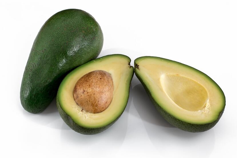 Muchos de los mensajes difundido muestra en aguacate como un alimento alcalino cuando en realidad su pH es inferior a 7. (Pixabay)