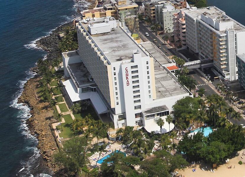 El Condado Plaza Hotel, que pertenece a la firma de inversiones Blackstone -que el año pasado logró vender El Conquistador, en Fajardo-, llevaba ya varios años a la venta. (GFR Media)