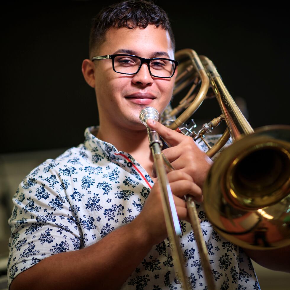 El músico Emmanuel Lebrón ha participado del programa Revive la Música tanto como estudiante, como maestro.