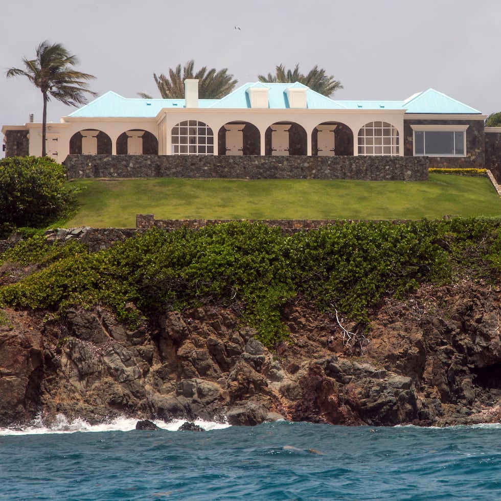 Una de las casas de Jeffery Epstein en la isla Little Saint James, en las Islas Vírgenes Estadounidenses.