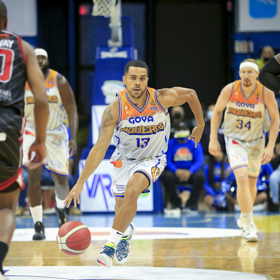 Ángel Rodríguez ha sido fundamental en el éxito de los Vaqueros de Bayamón esta temporada.